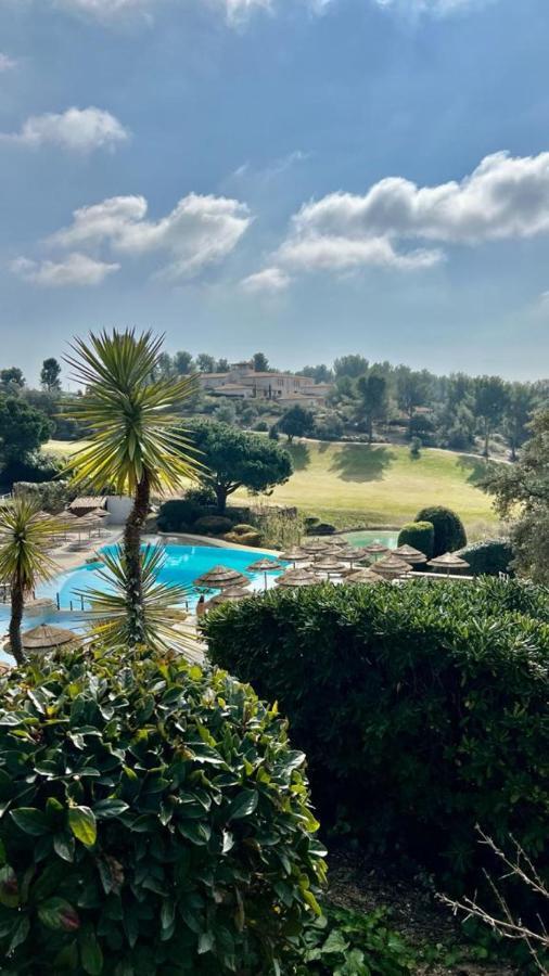 Villa Dans Cadre D'Exception - Golf, Piscine Et Tennis Prive Saint-Cyr-sur-Mer Exterior photo